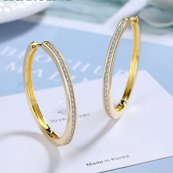 18K Gold plate 35 mm Zircon Hoop Earrings - Picture 3 of 6